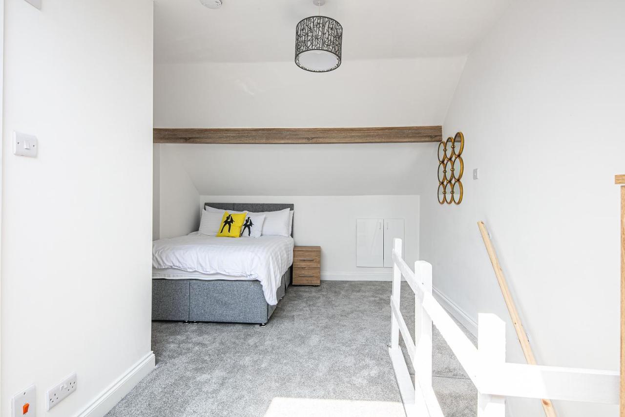 Rotherham'S Bond House Villa Luaran gambar